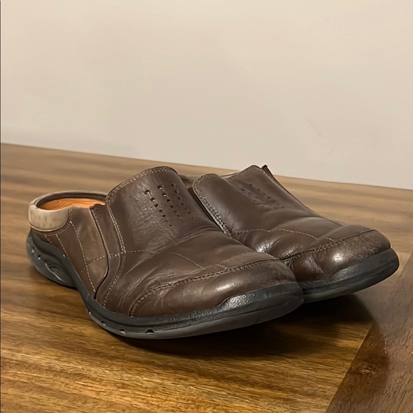 Clarks Unstructured Brown Slip On Slides Shoes Women’s Size 9 M - Picture 2 of 14